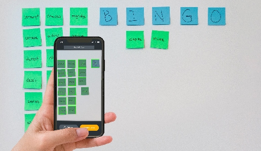 Imagem do Vocab Bingo exibida no aplicativo Post-it.