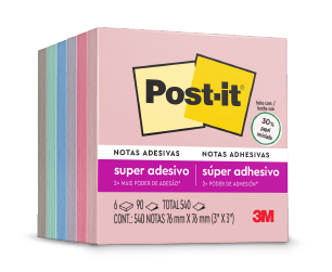 Packshot de notas con notas rosas al frente.